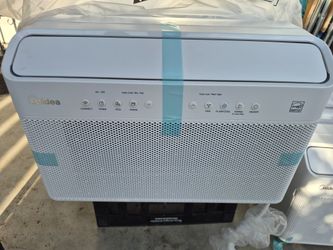 NEW IN BOX Midea 12,000 BTU U-Shaped Wi-Fi Enabled Window Ac Unit (Regular Plug)