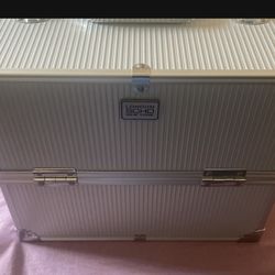 Makeup Box