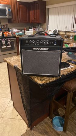 Acoustic guitar amp