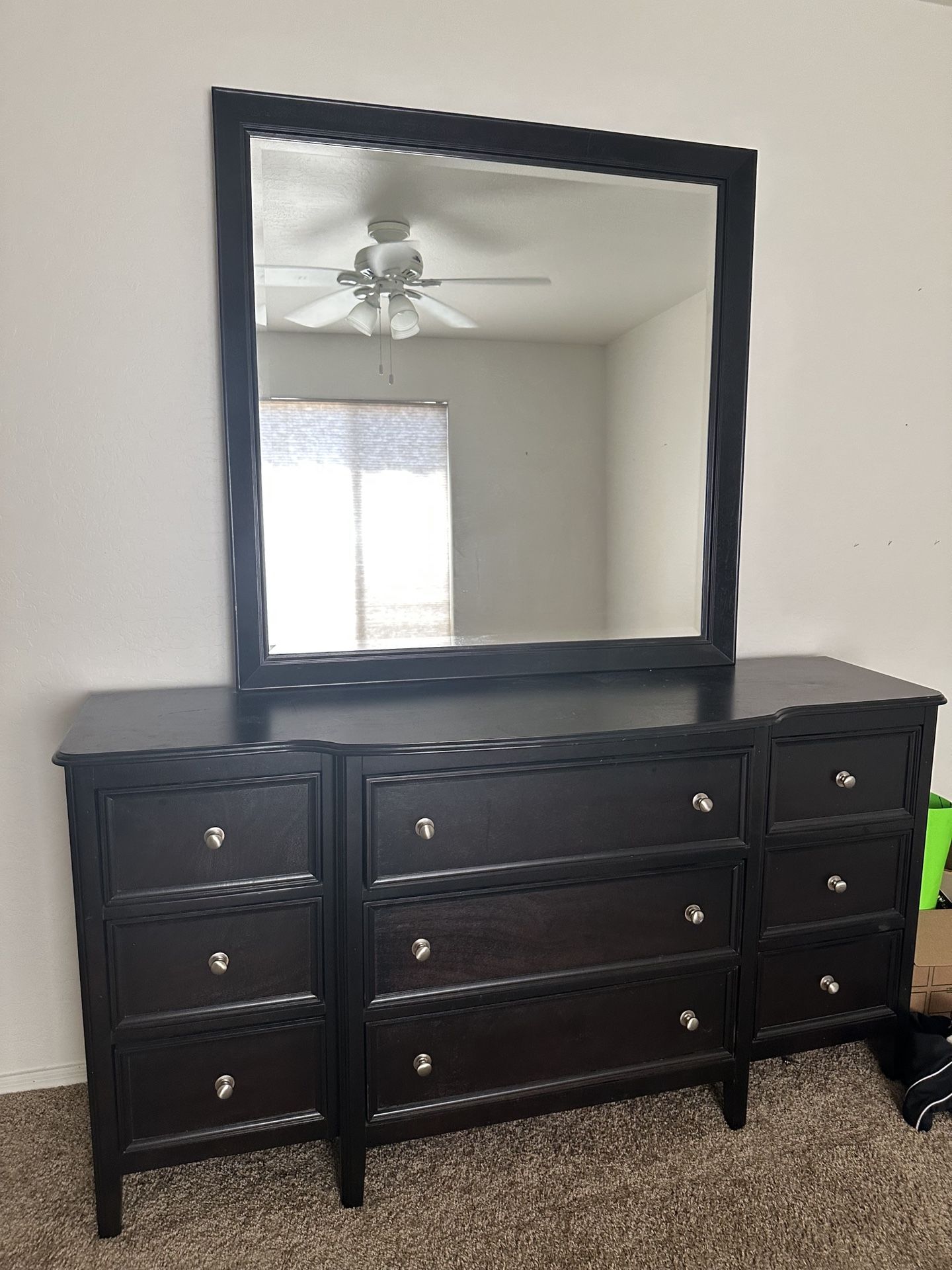 Ashley 9 Drawer Dresser with Mirror