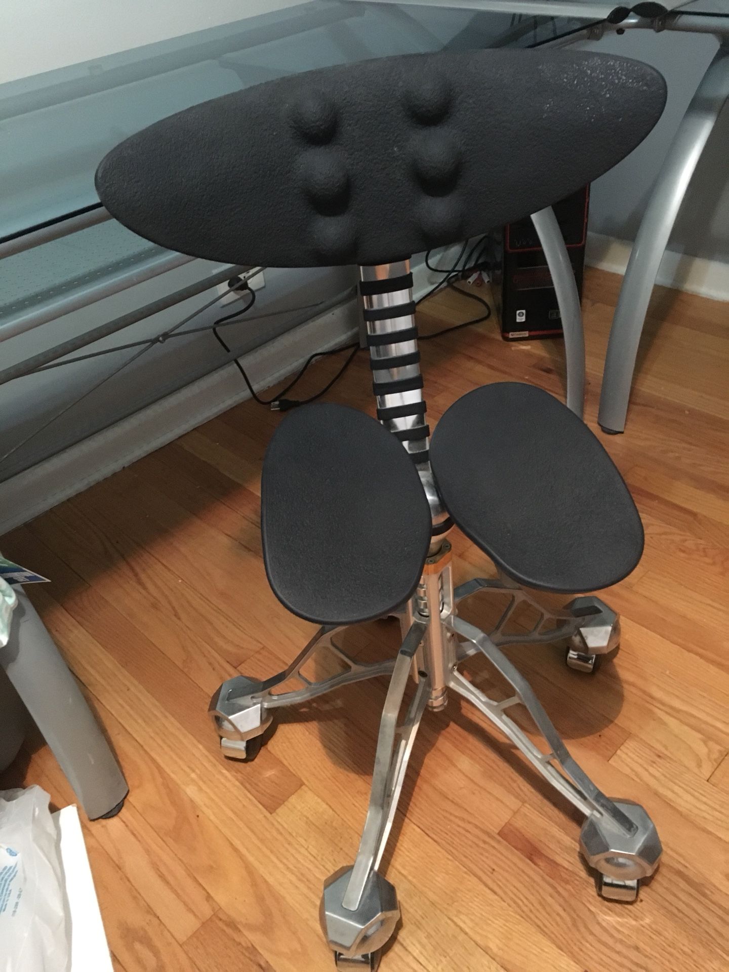 Modern Rolling Desk Chair