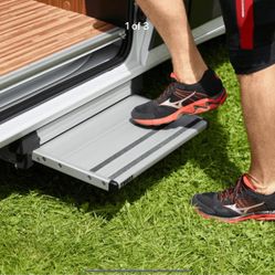 Thule Electric Slide-Out Step – 700mm (301802) vanlife, RV  accessories