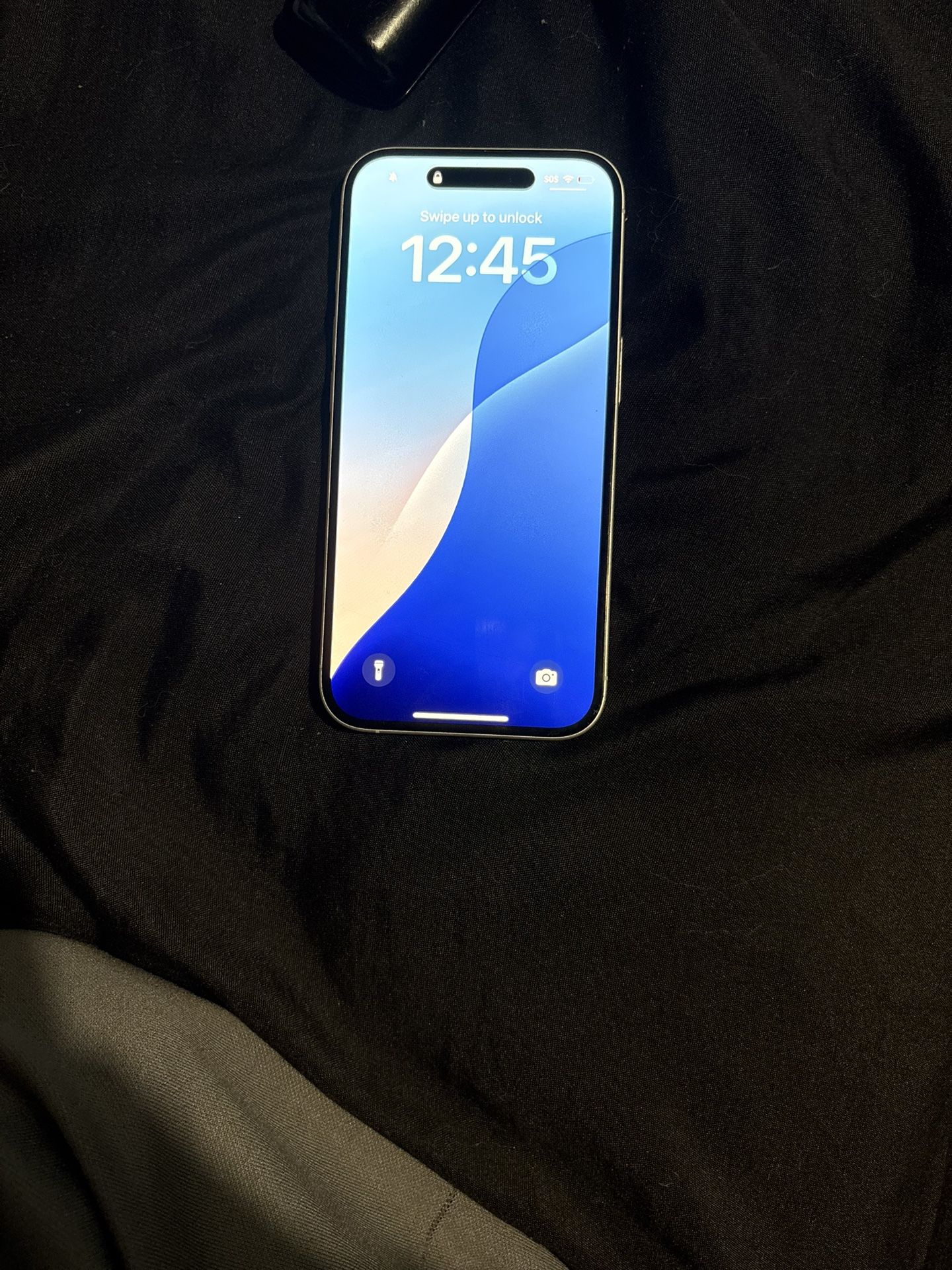 iPhone 16