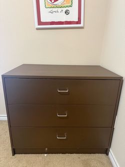 3-Drawer Brown Dresser