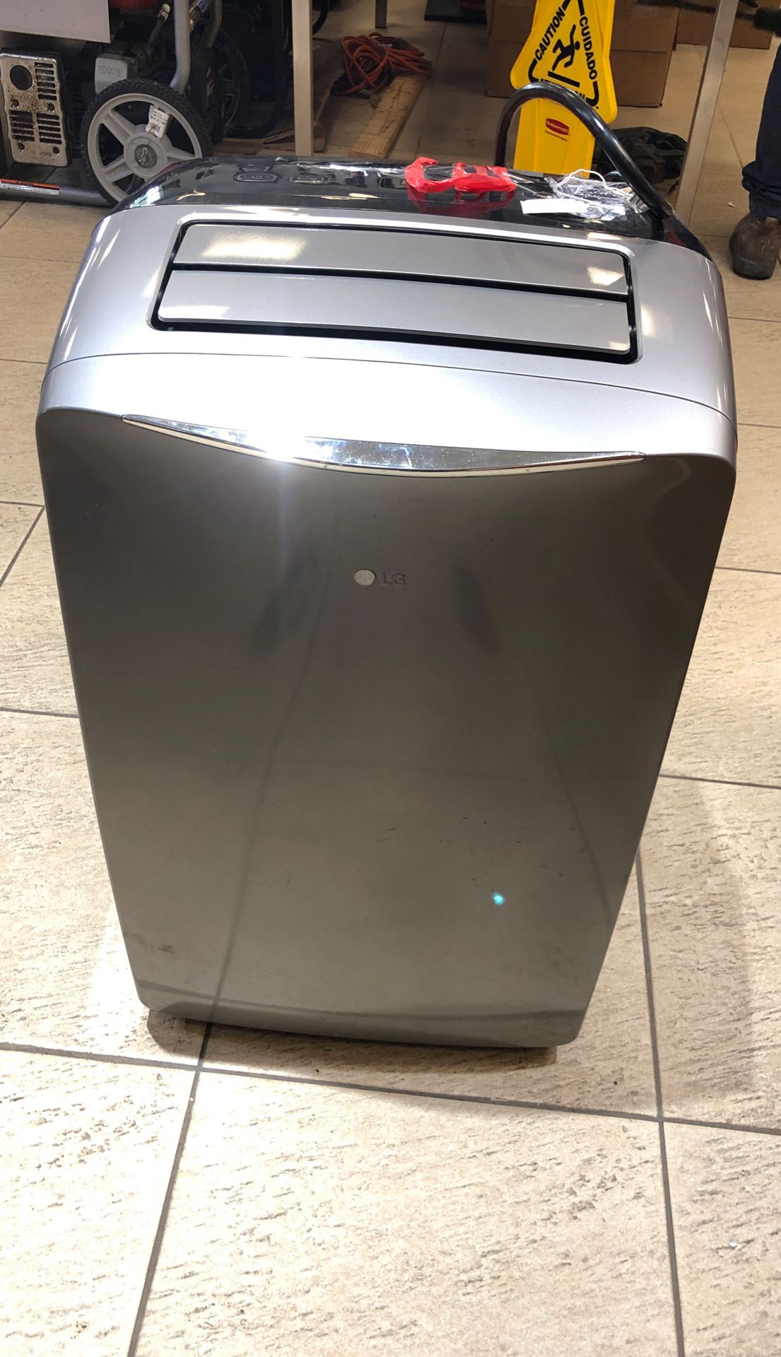 LG -R410A Portable Air Conditioner