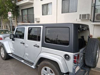Jeep Wrangler JKU Unlimited 4door Factory Hardtop With Panels