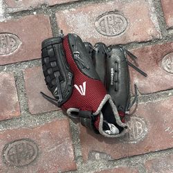 Boys baseball glove - small