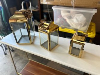 Wedding decor bin