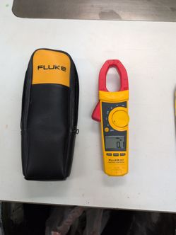 Fluke 337 True RMS Clamp Meter