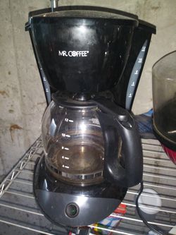 Coffee maker, pot and vacuum