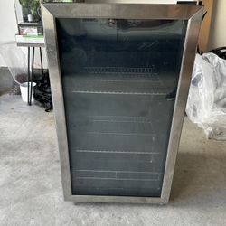 Insignia 115 Can Beverage Cooler - Stainless Steel
