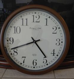 15" brown clock