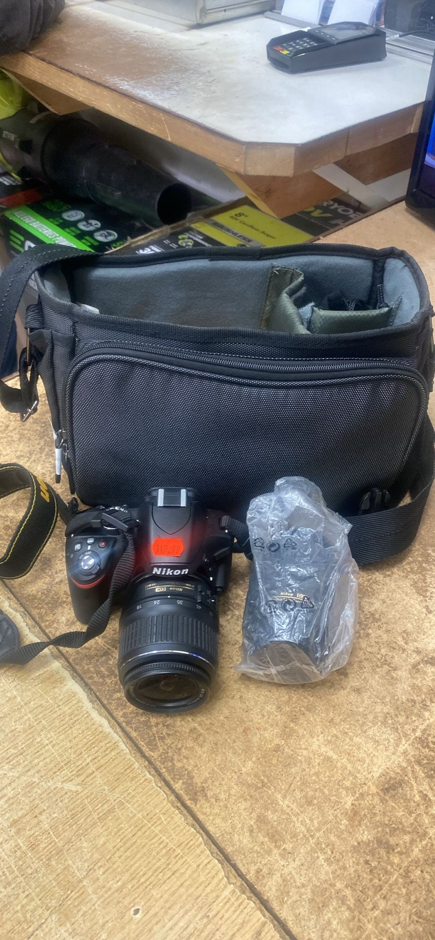 Nikon Two Lenses 🚨💯