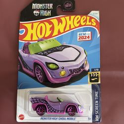 Hot wheels : #3/250, 1/10 Monster High Ghoul Mobile Purple