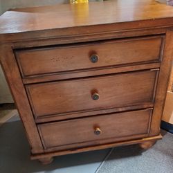 Night Stand Solid