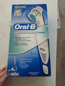 Oral B rechargeable toothbrush