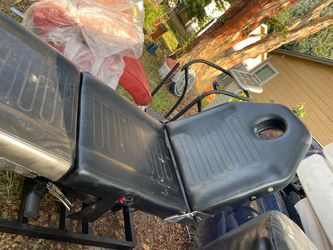 Tattoo chair