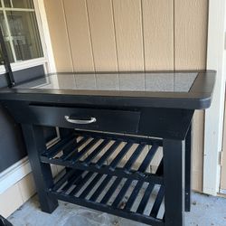Kitchen Island 