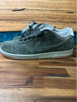 Nike SB Dunk Low Pro B Sequoia Sneakers Size 11 DS