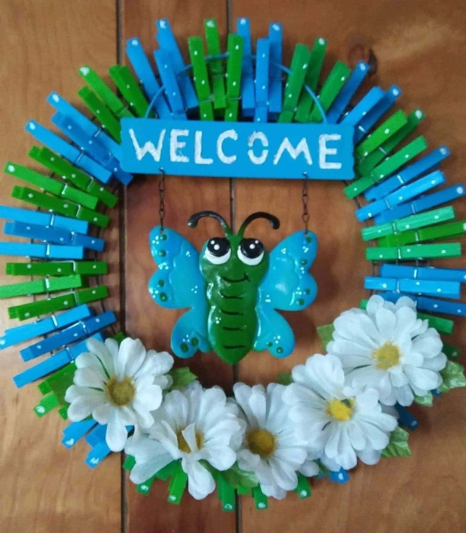 Clothespins Wreaths! If you are interested DM me for details!! Any team...any theme..... π