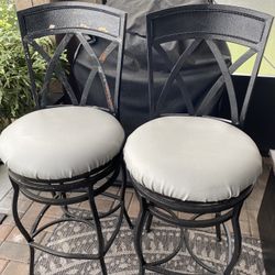 BAR STOOLS 