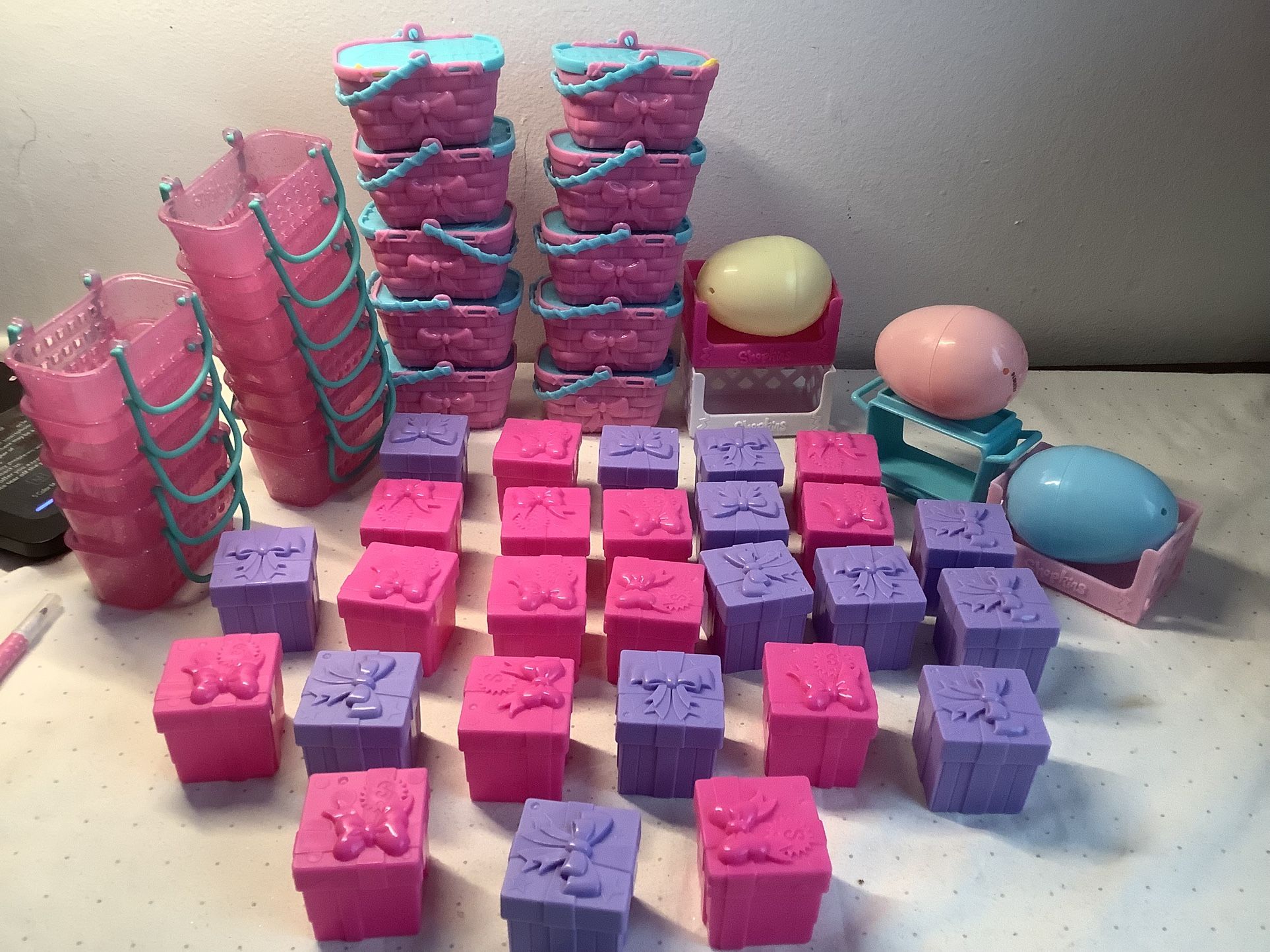 Shopkins boxes, basket lot ( all empty Except The Baskets Has Something Inside )