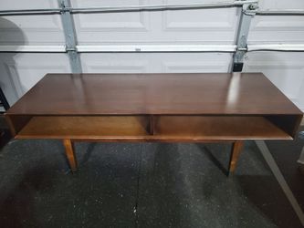 Modern Style Mid Century Table
