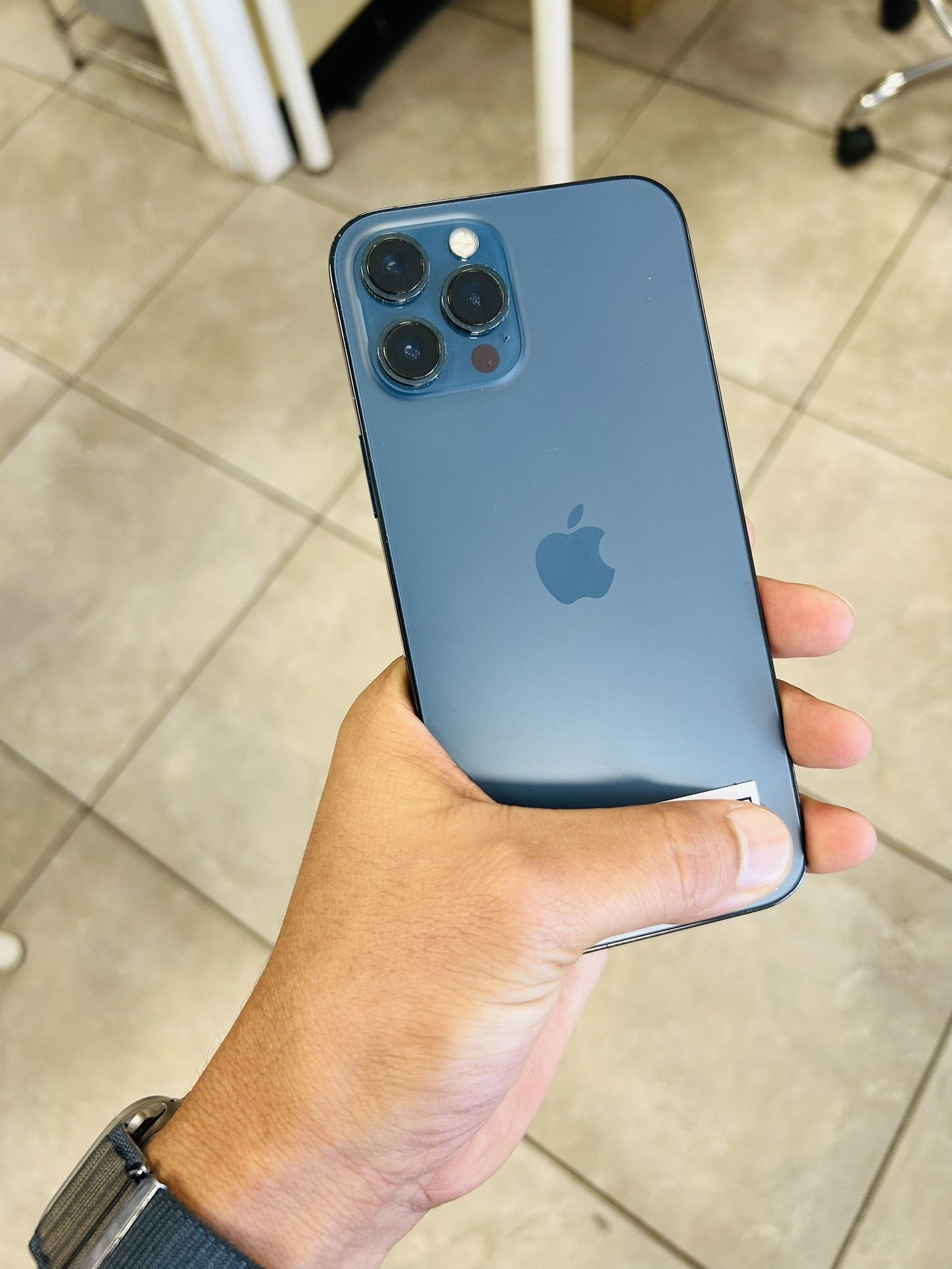 iPhone 12 Pro Max T-Mobile / Metro