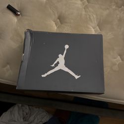 Jordan 6 Retro