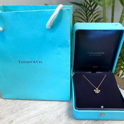 Tiffany&Co Lynn Diamond Pendant 