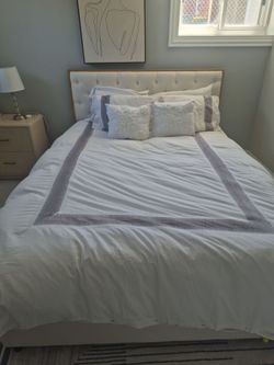 Queen bed