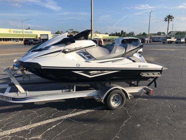 Yamaha wave runner