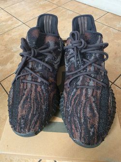 Adidas Yeezy Boost 350 V2 Sneakers