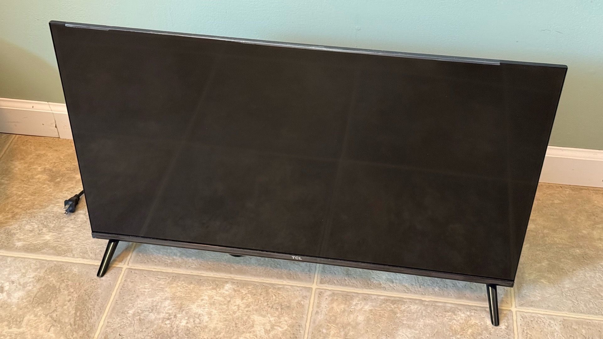 32” TCL TV