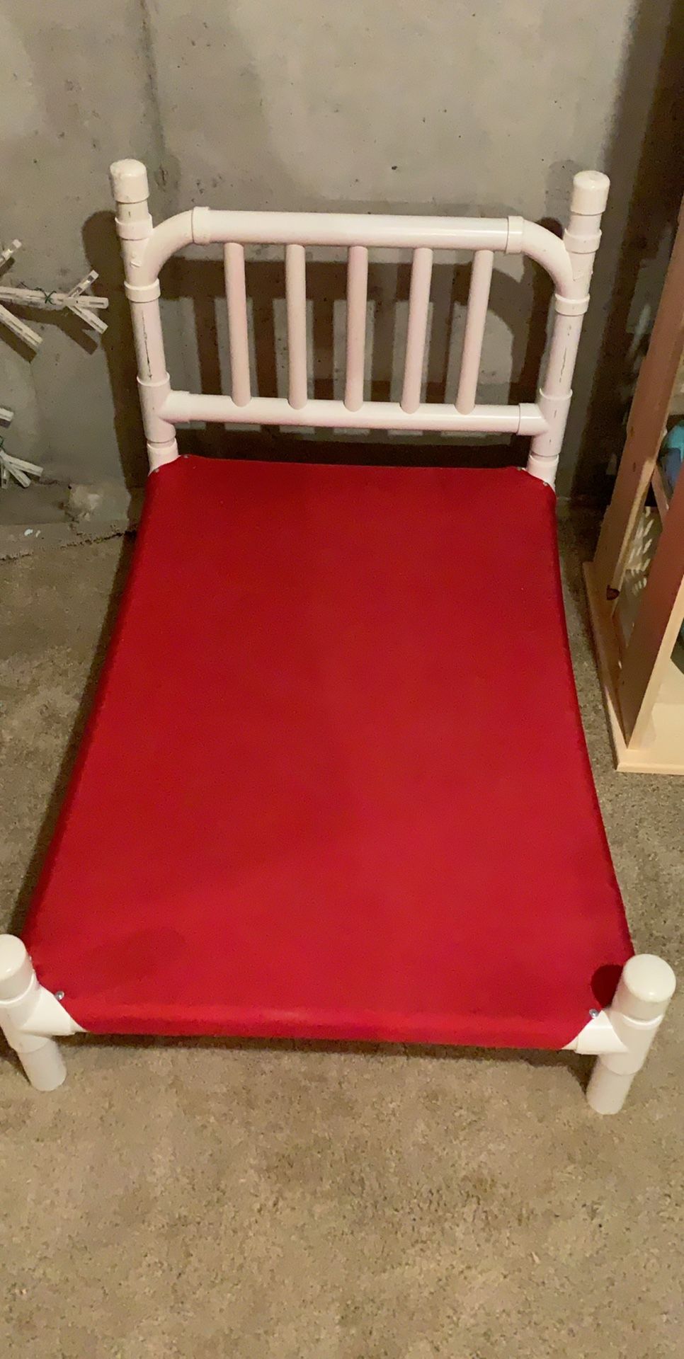 Pet bed