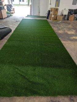  lush green artificial grass (7.5' x 23') 1.5 inch tall perfect for balcony