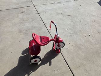 Radio Flyer Tricycle - Great Condtion