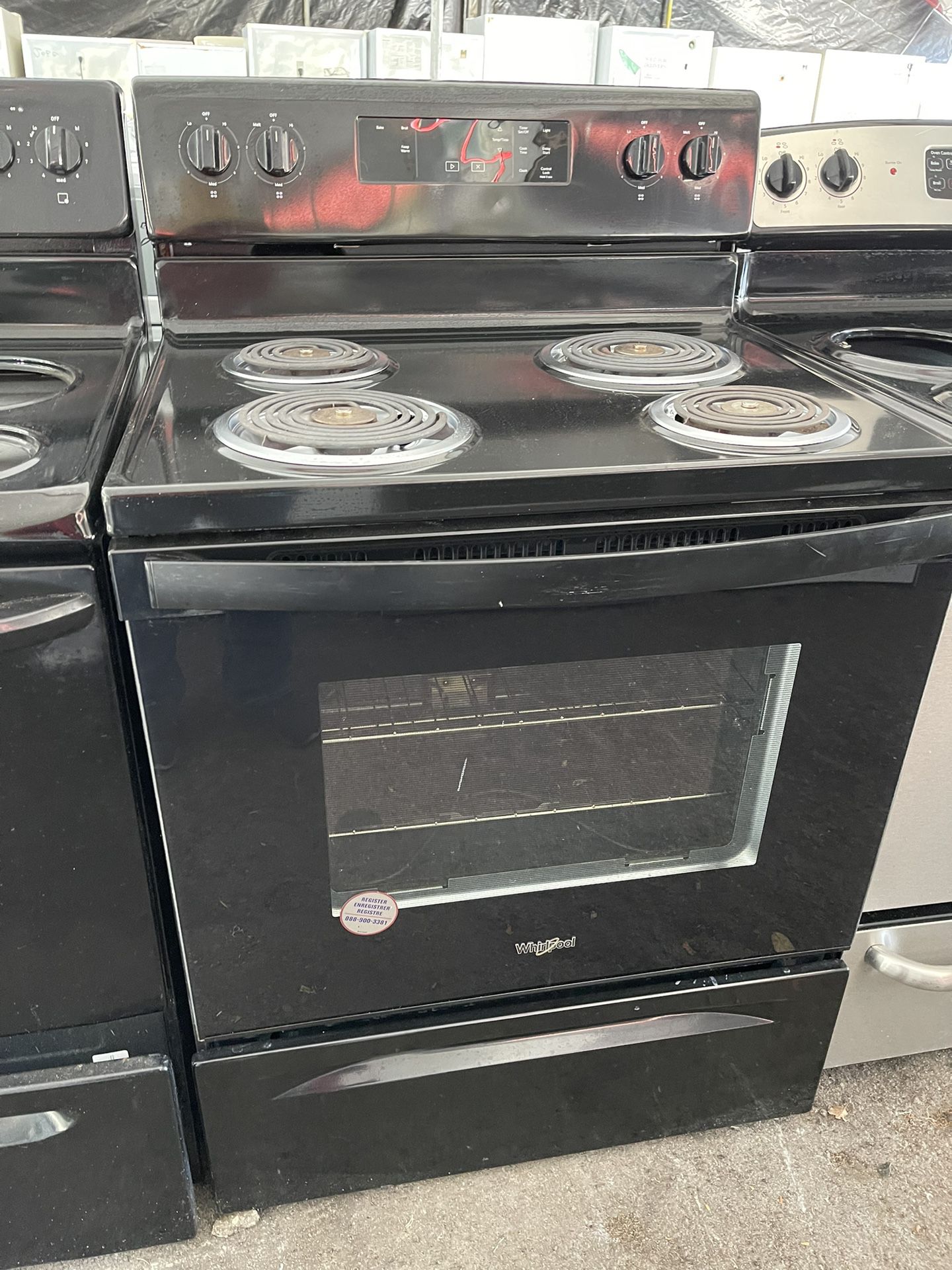 Whirlpool Black Coil Stove