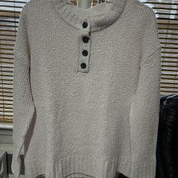 Assorted Women’s Tops/Excellent Used Condition/See Description For Info