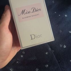 Miss Dior Perfume