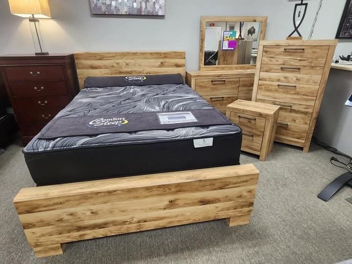 $10 Down Finance Bedroom Set Queen Bed King Bed Mattress Power Reclining Sofa Loveseat Sectional Couch Sleeper Dining Table