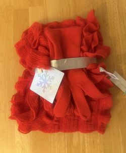 Scarf and Gloves Set