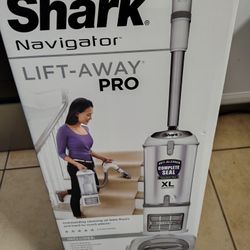Shark Navigator Lift Away Pro