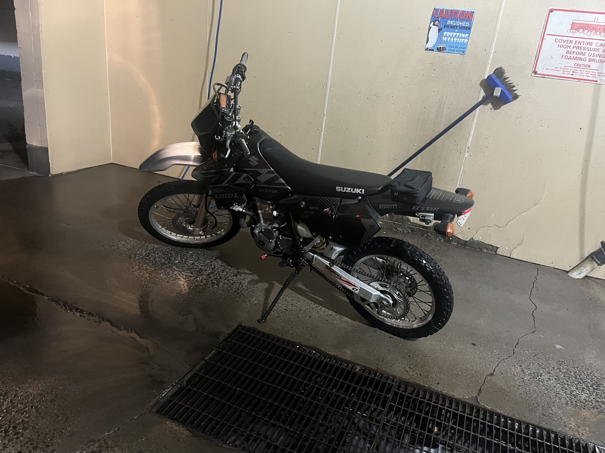 Suzuki Drz 400