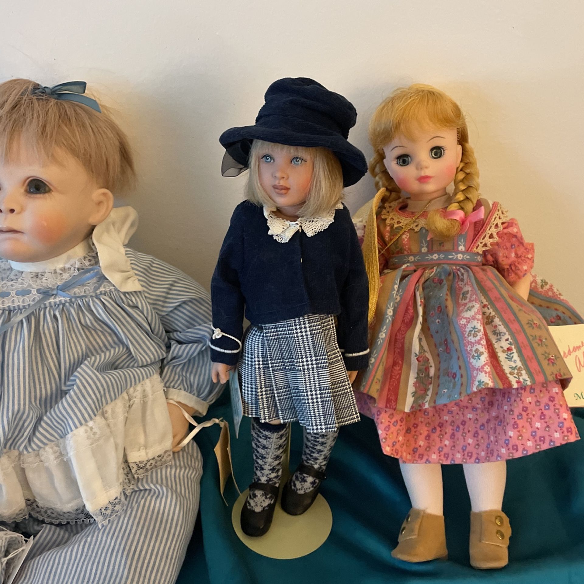 3 Collections Dolls