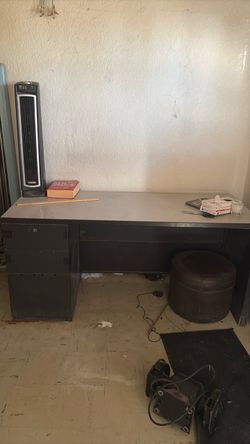 Desk **FREE **