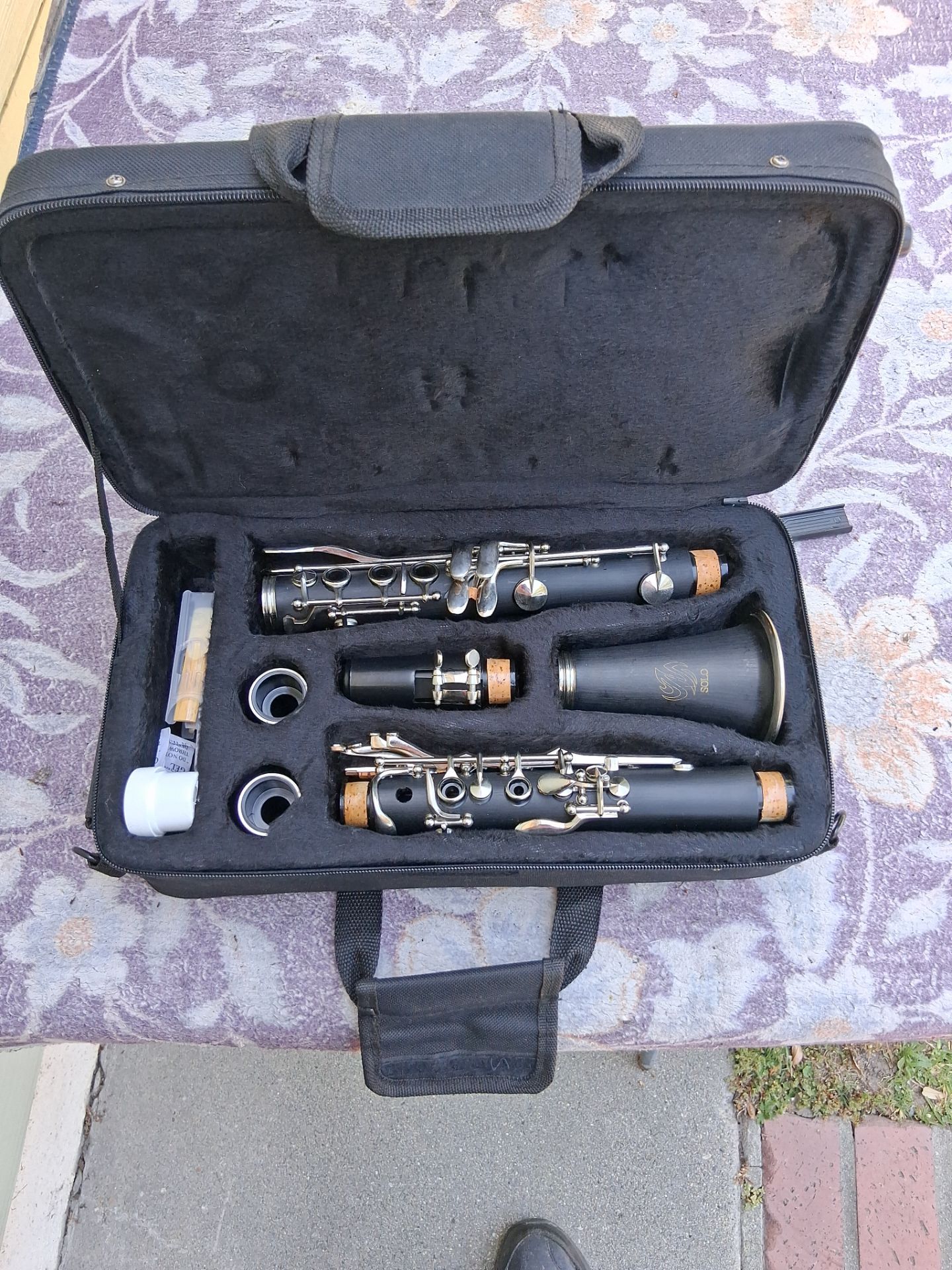 New Clarinet Solo with Accessories