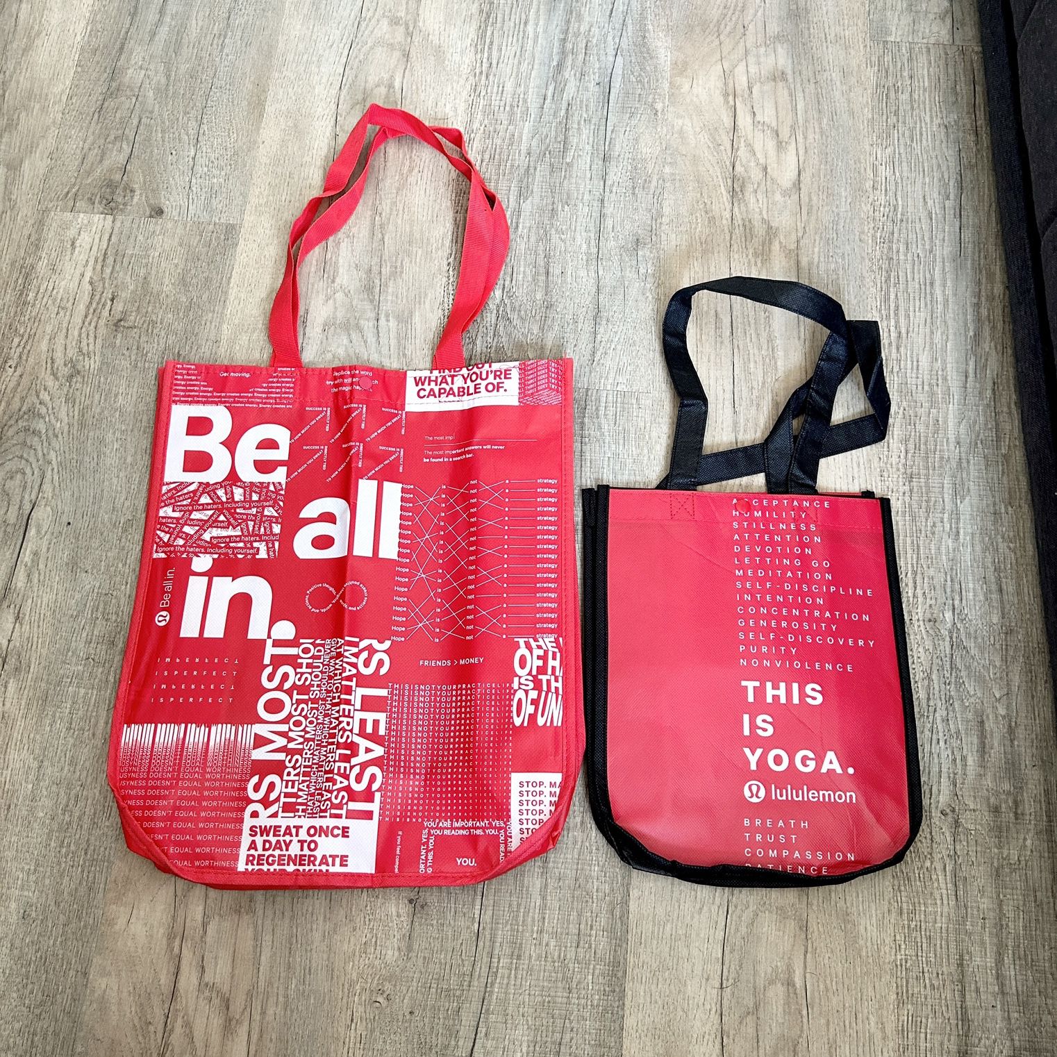 Lululemon Reusable Tote Carryall Handbag (Red)