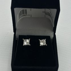 Squared Diamond Earrings 