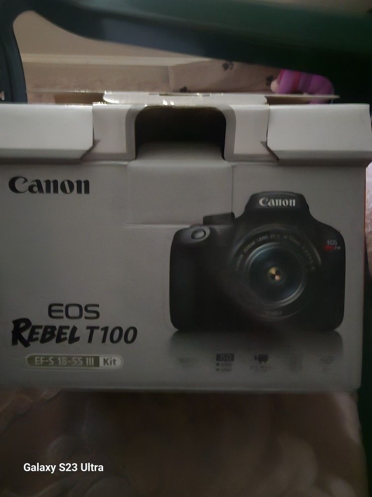 Canon Rebel T-100 Kit